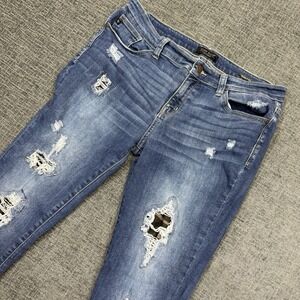 Judy Blue Los Angeles Jeans Size 15/32 Mid Rise Skinny Fit Distressed Holes
